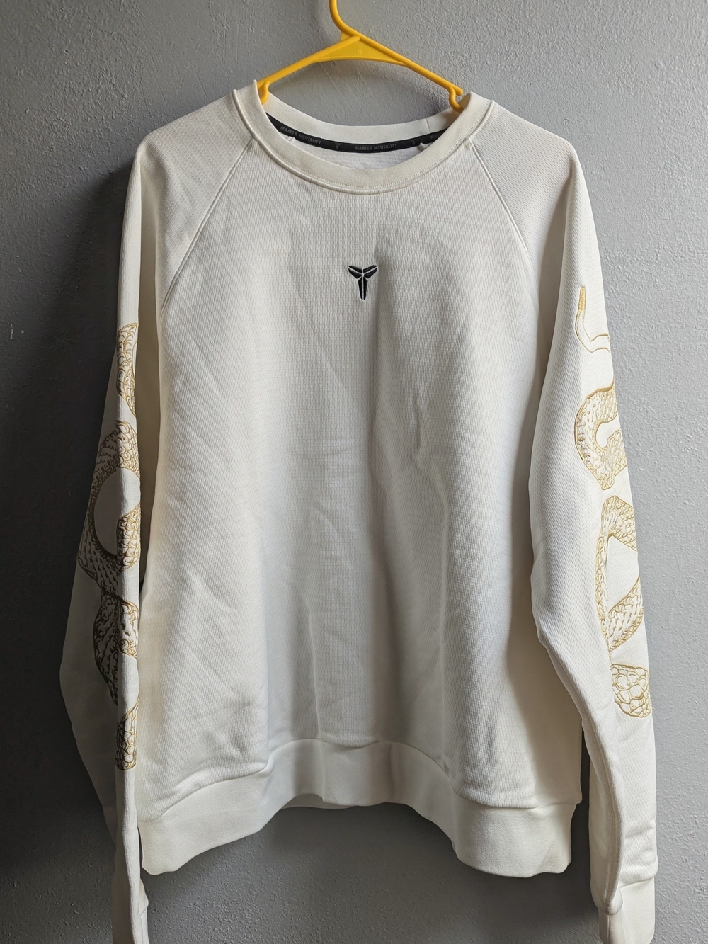 Nike x Kobe Bryant "Year of Mamba" Therma-FIT Crewneck (Size Large)